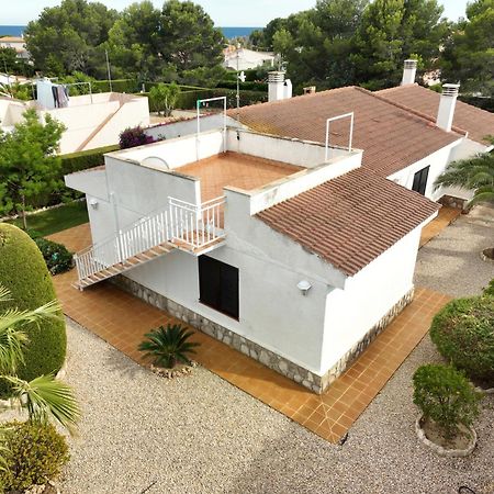Exclusiva Villa Con Piscina Калафат Экстерьер фото