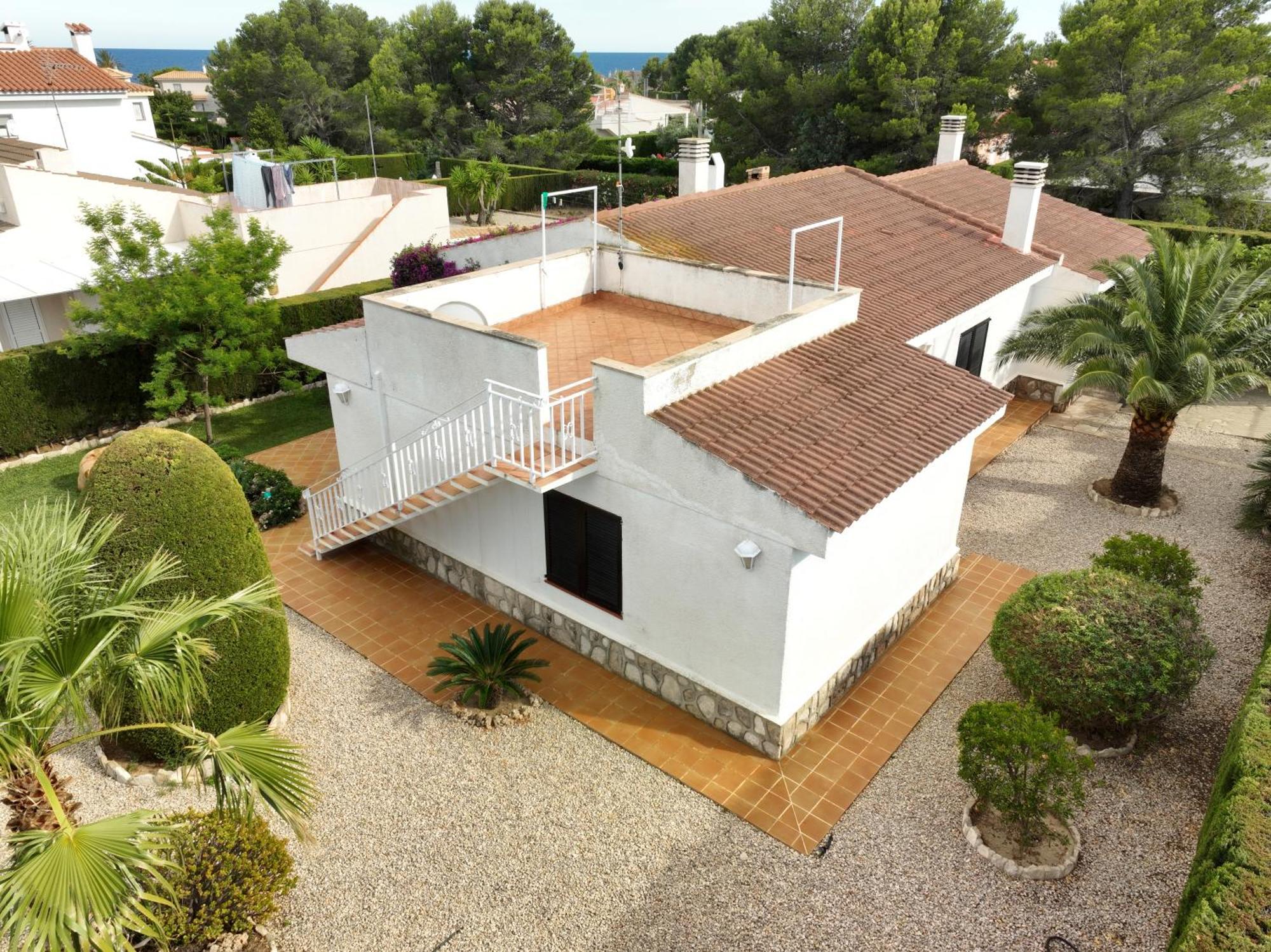 Exclusiva Villa Con Piscina Калафат Экстерьер фото